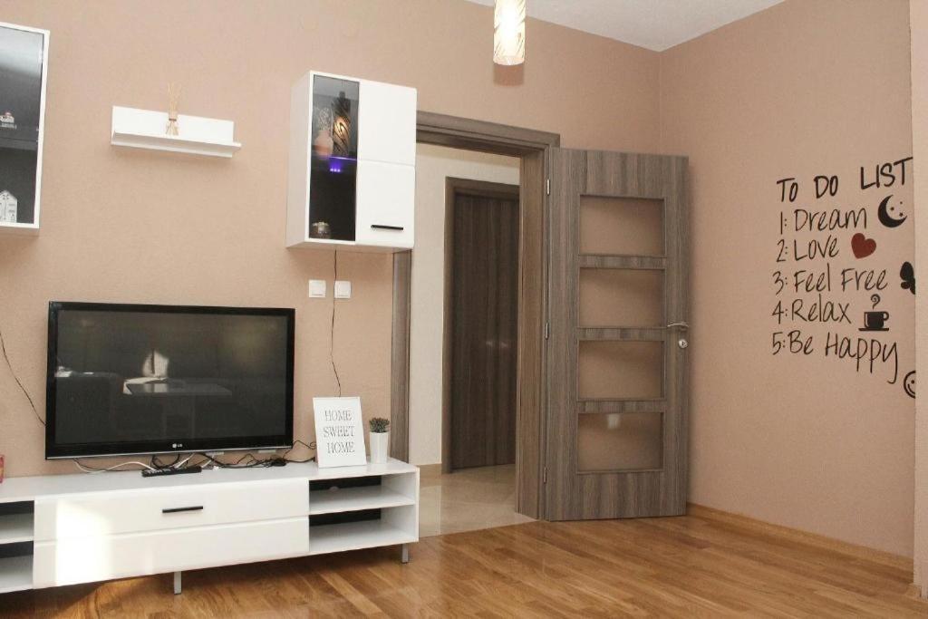 Apartment Dora&borna
